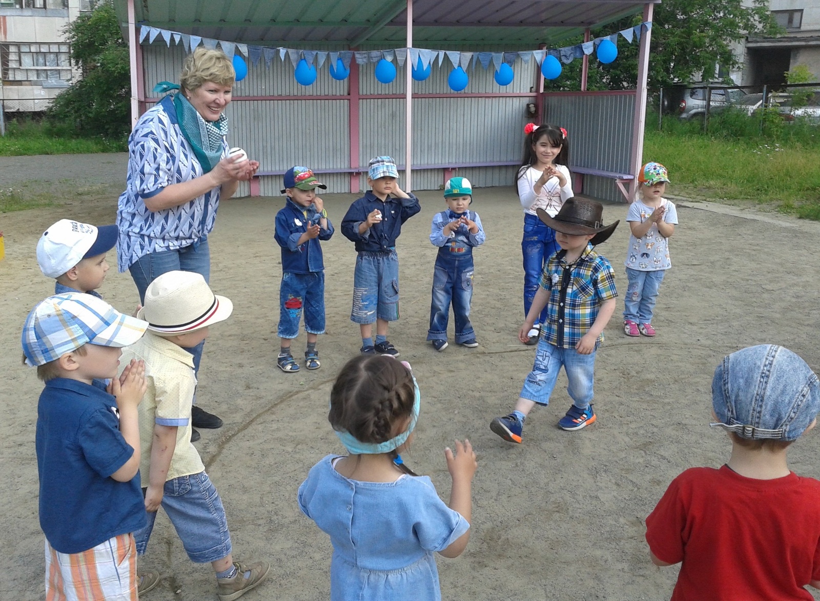 Джинсовая вечеринка в детском саду